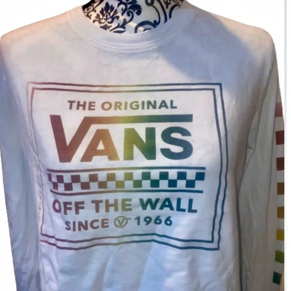 VANS Rainbow ‘Off The Wall’ Logo Juniors Medium along Sleeved Cropped Top - Picture 2 of 9